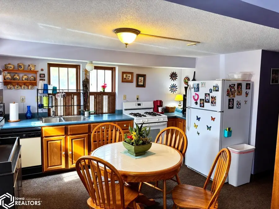 1411 38th Street, Fort Madison, IA 52627 - #2