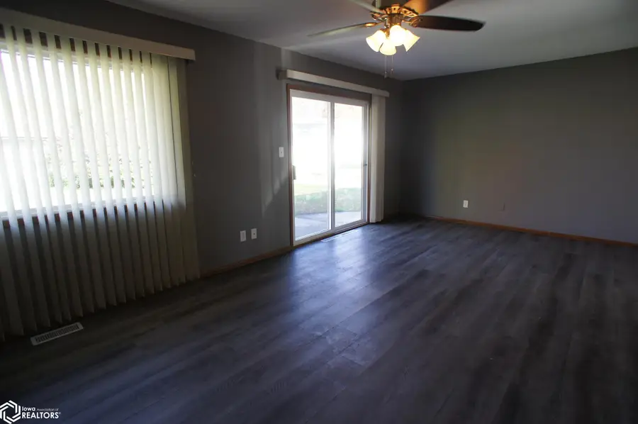 802 Fair Meadow Court, Webster City, IA 50595 - #3