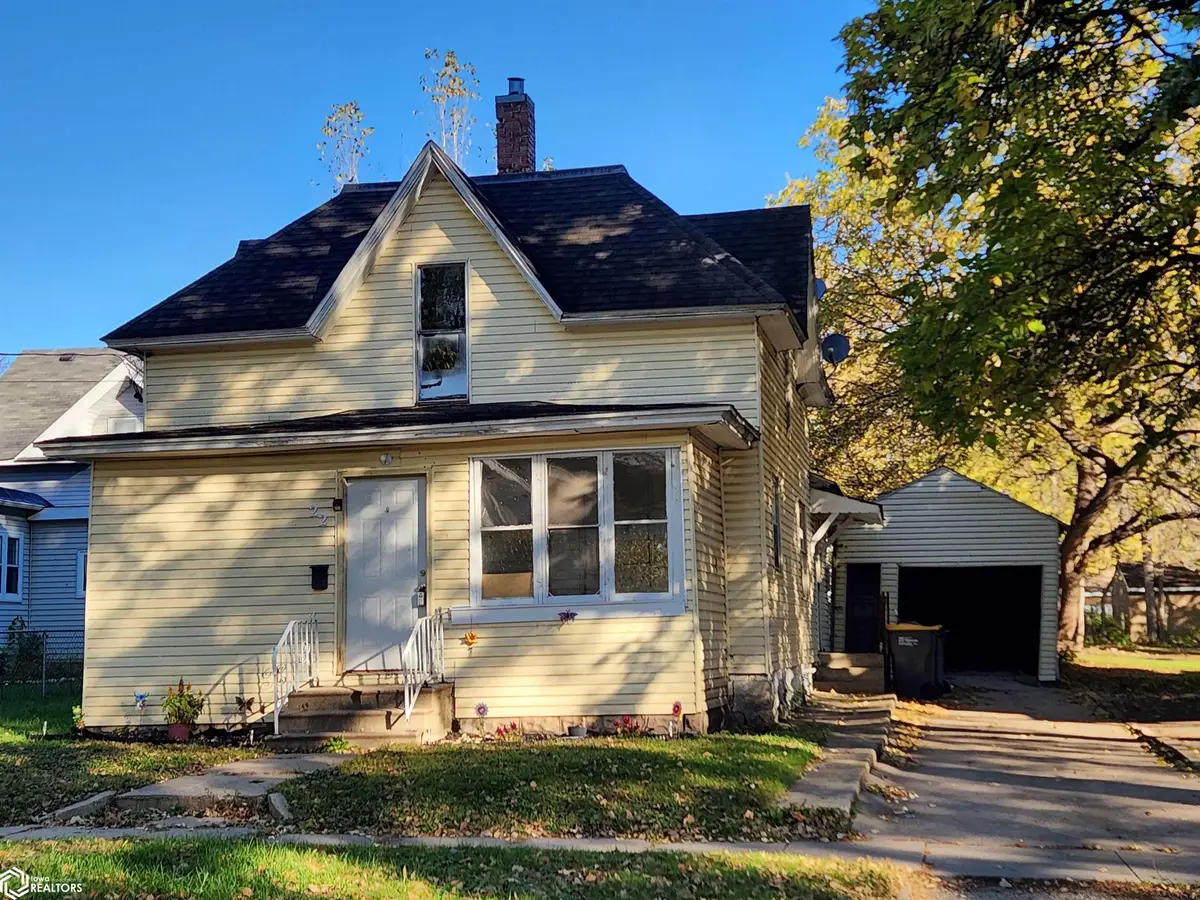 22 7th Street Nw, Mason City, IA 50401 - #1