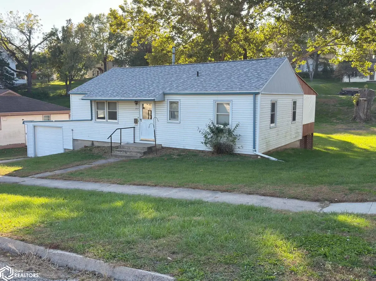 1103 Davis Avenue, Corning, IA 50841 - #1