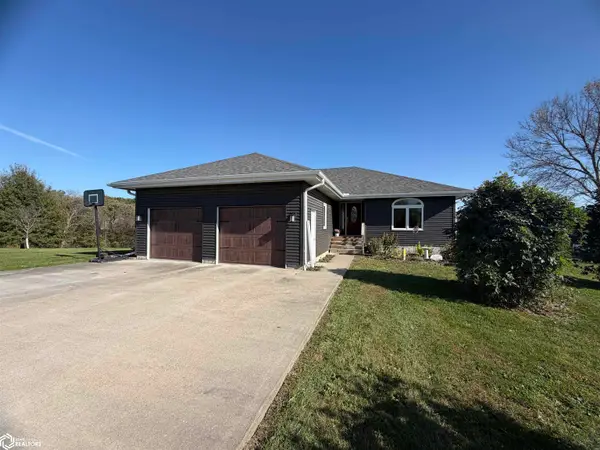 20677 470th Street, Centerville, IA 52544