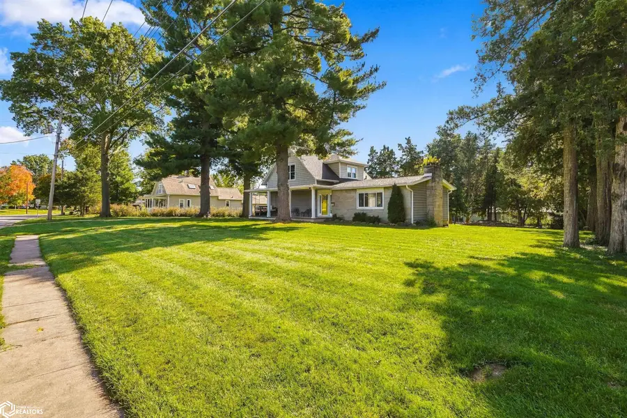 2747 Sunnyside Avenue, Burlington, IA 52601 - #2