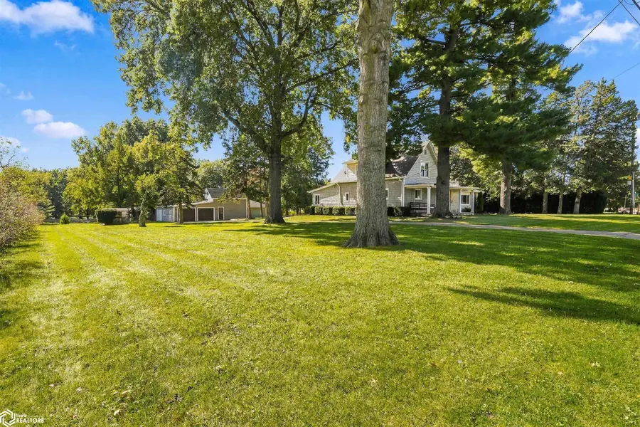 2747 Sunnyside Avenue, Burlington, IA 52601 - #3