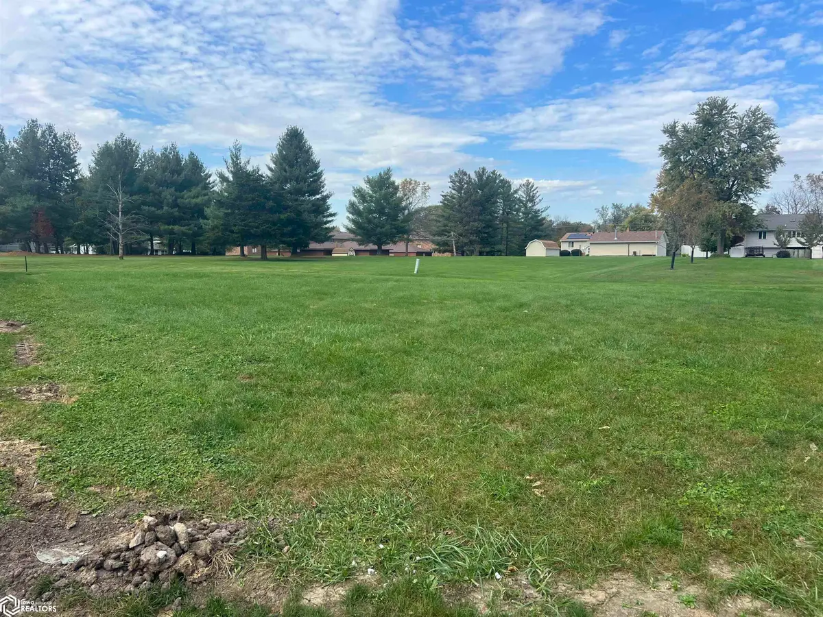 59 Kingsley Drive, Ottumwa, IA 52501 - #1