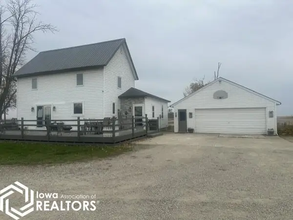 235 310 Street, Woden, IA 50484