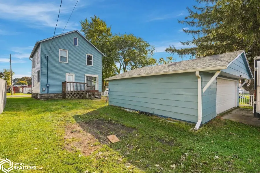 1727 Page Street, Burlington, IA 52601 - #3