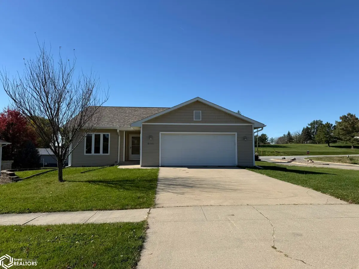 200 Manor Drive, Osceola, IA 50213 - #1