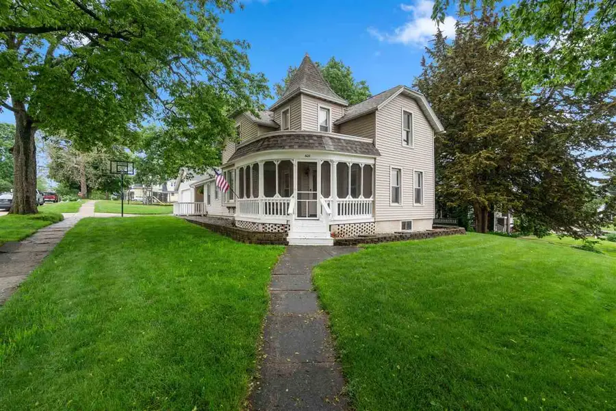 608 Chatham Street, Williamsburg, IA 52361 - #2