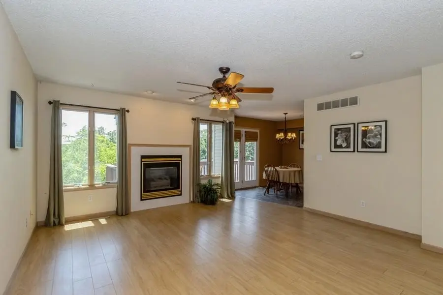 936 23rd Ave, Coralville, IA 52241 - Image #2