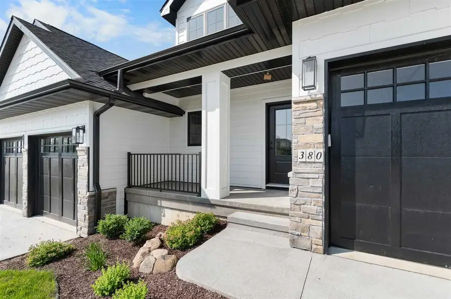 357 Hidden Ridge Dr, Coralville, IA 52241 - Image #3