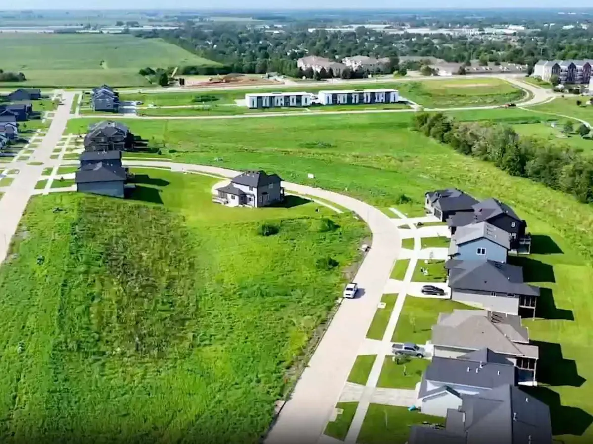 677 Aiden St, Iowa City, IA 52245 - Image #1