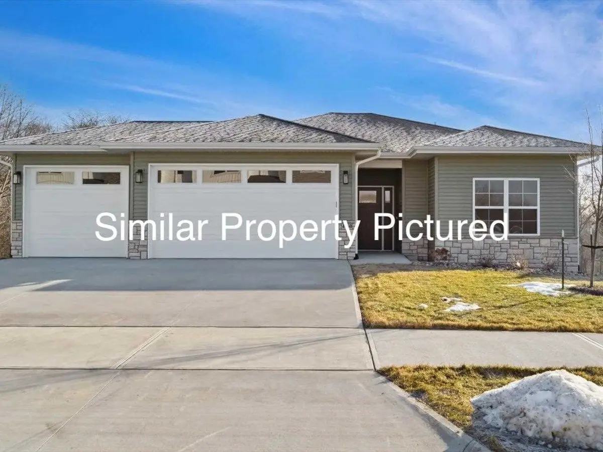 1268 Sand Prairie Dr, Iowa City, IA 52240 - Image #1