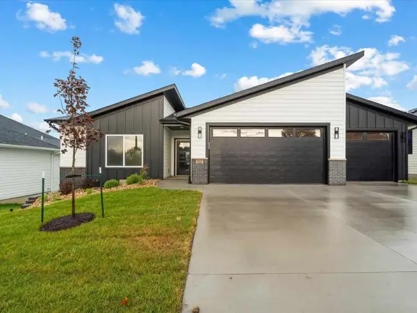 322 Sierra Trce, Coralville, IA 52241