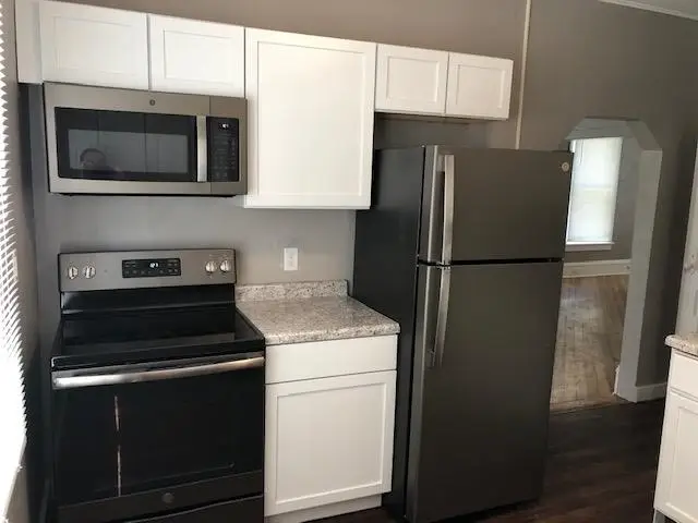 903 E Burlington Street, Iowa City, IA 52240 - Image #2