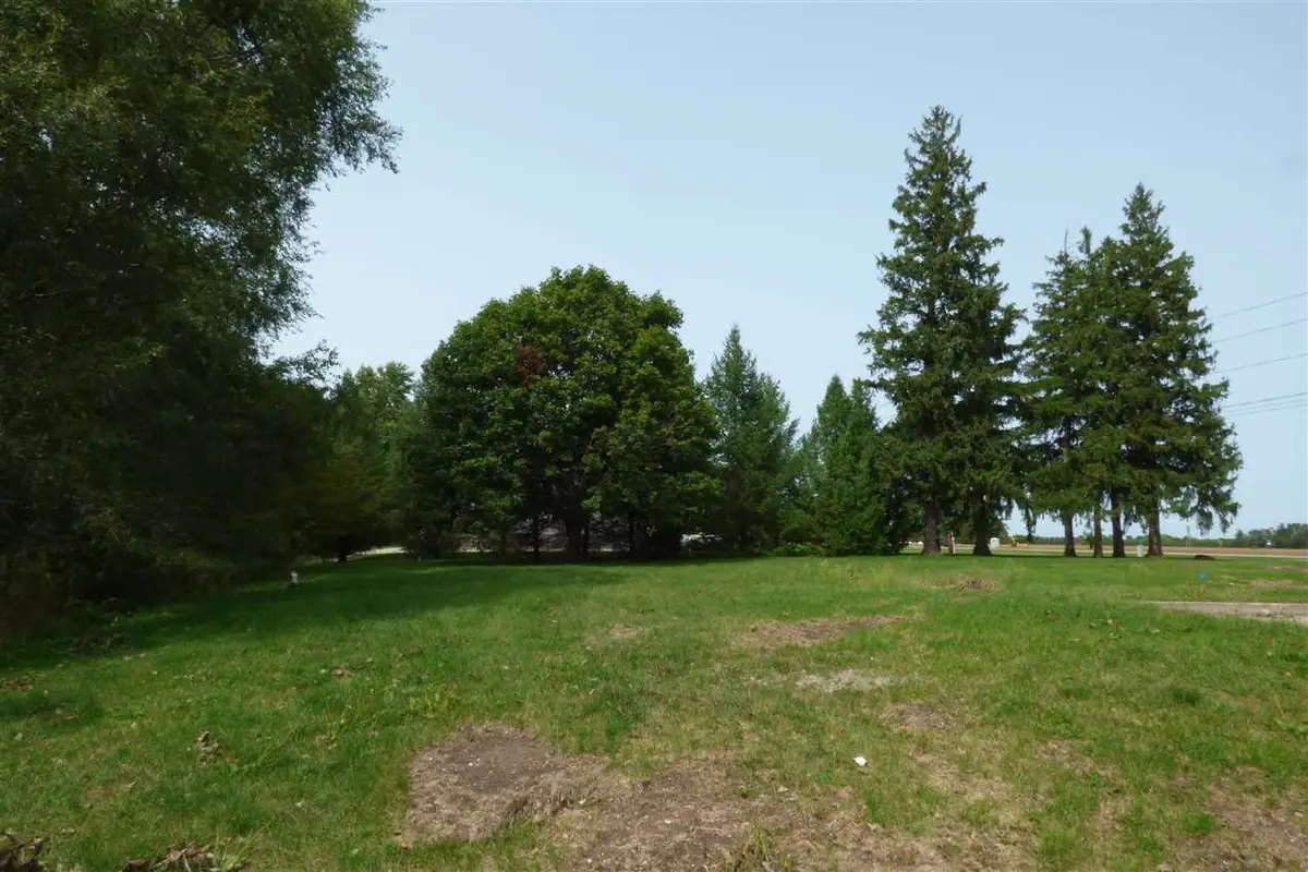 4589 SE Sand Rd, Iowa City, IA 52240 - Image #1