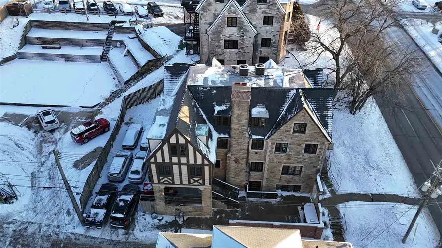 716 N Dubuque St, Iowa City, IA 52245 - Image #2