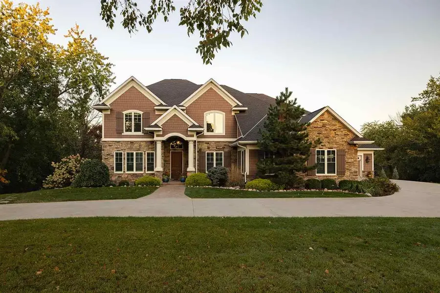 2343 Lake Ridge Pl NE, North Liberty, IA 52317 - Image #3