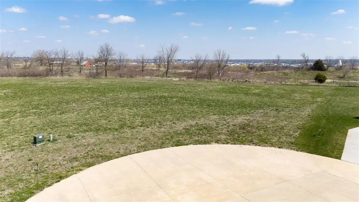 3804 Sierra Ter SW, Iowa City, IA 52240 - Image #1