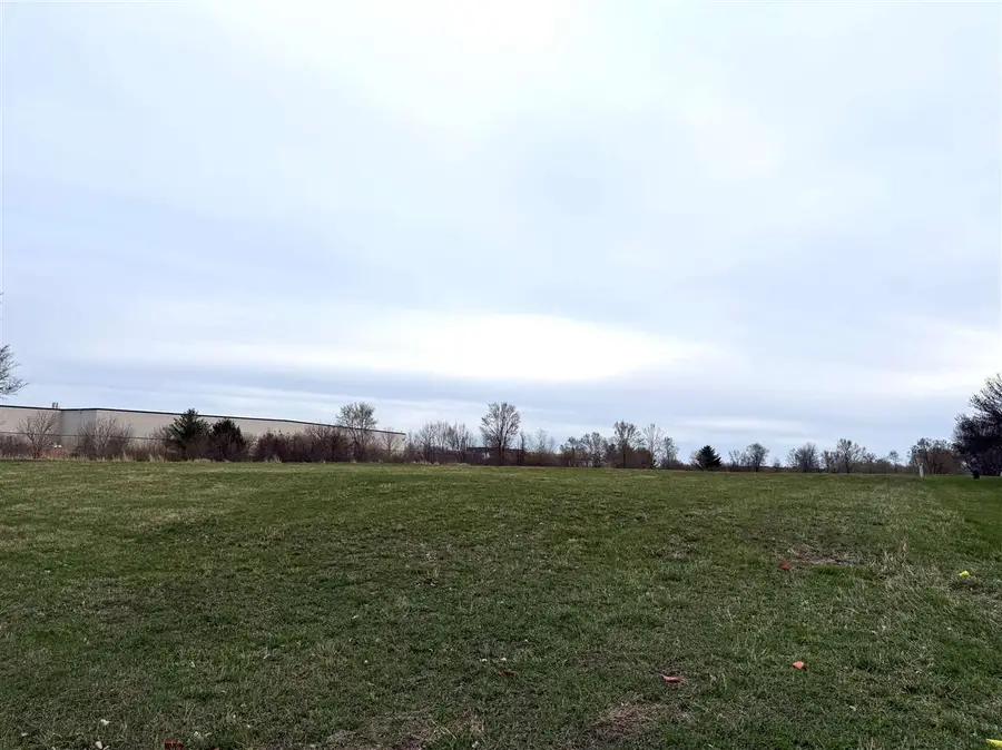 2488 Freedom Ct, Iowa City, IA 52240 - Image #2