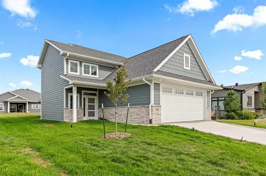 732 American Pharaoh Dr, Iowa City, IA 52240 - Image #2