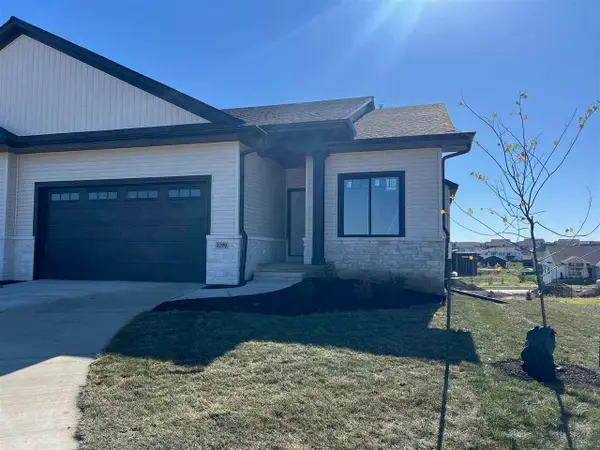 1299 Berkshire Ln, North Liberty, IA 52317