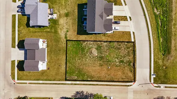 Lot 18 E Tyler St, Washington, IA 52353