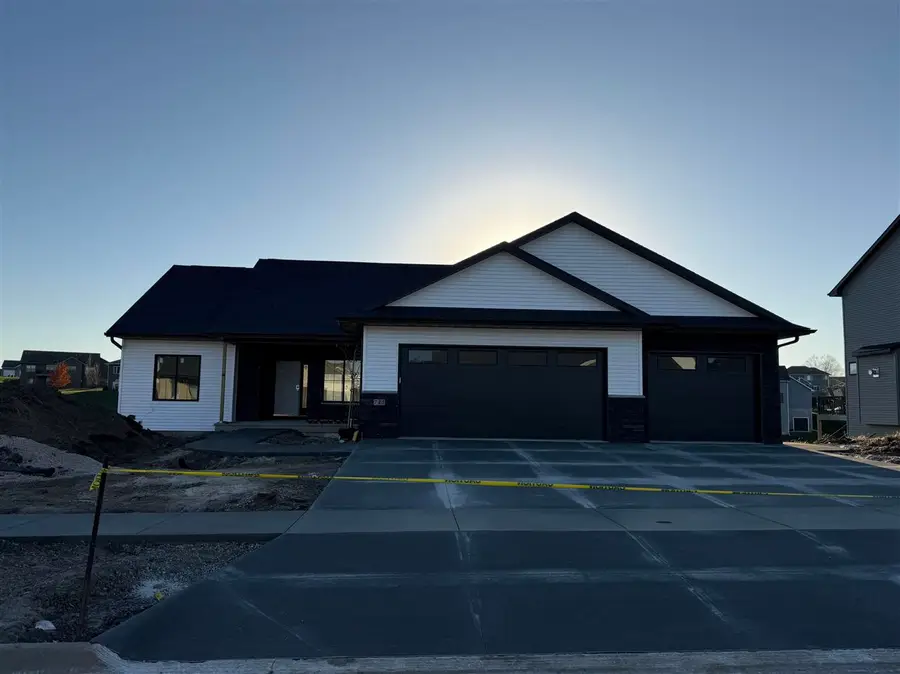 715 Cedar Bend Dr., Solon, IA 52333 - Image #3