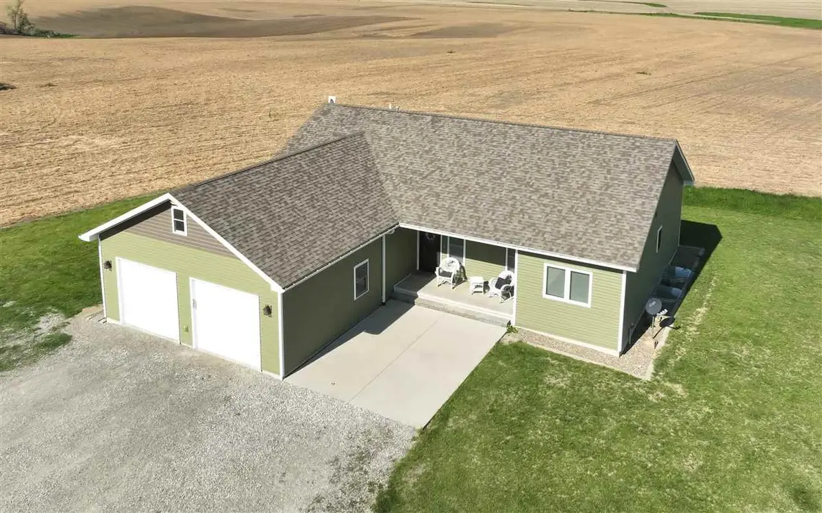 26321 Highway 92, Sigourney, IA 52591 - Image #1