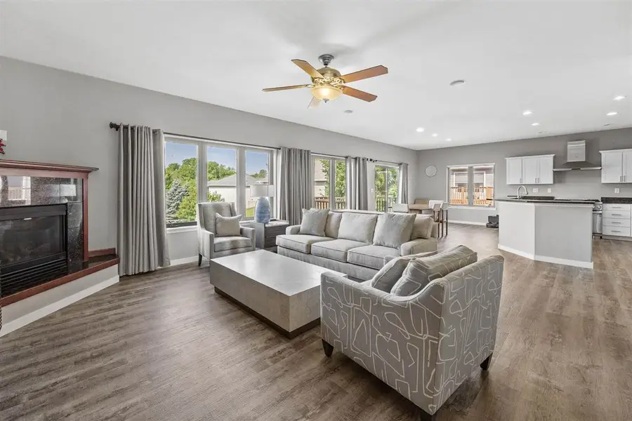 2136 Oakdale Rdg, Coralville, IA 52241 - Image #3