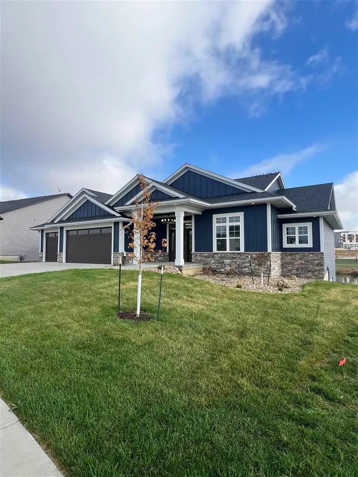 632 Rock Ridge Rd, Tiffin, IA 52340 - Image #2