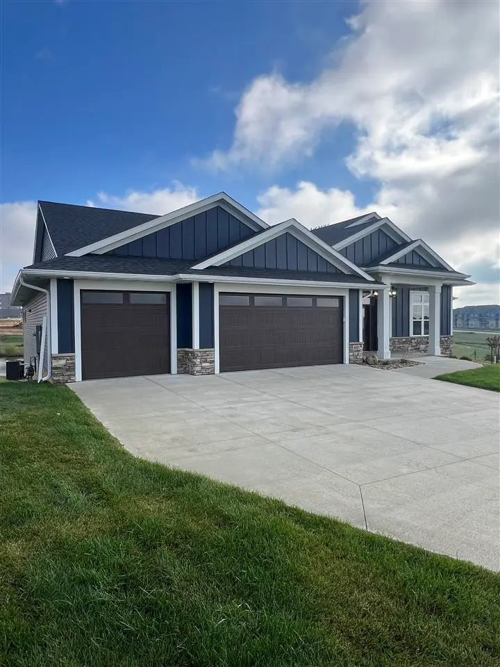 632 Rock Ridge Rd, Tiffin, IA 52340 - Image #3