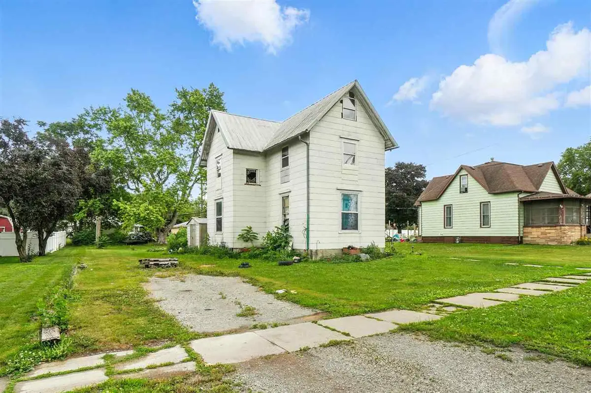 401 N Ellis St, Keota, IA 52248 - Image #1