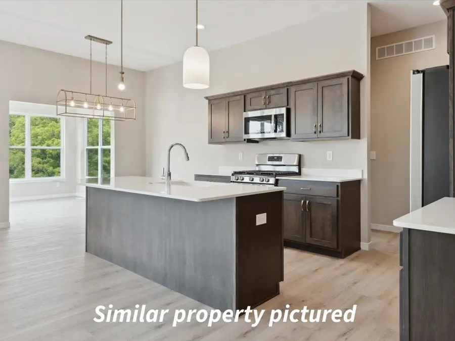 675 Maclan Ct, Iowa City, IA 52246 - Image #2