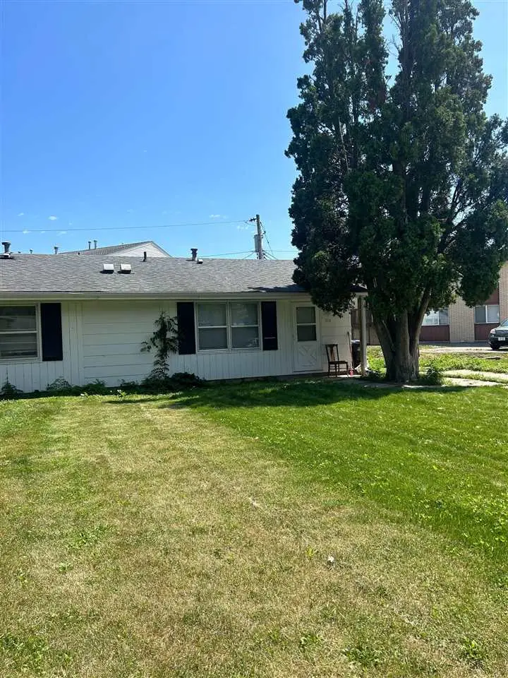 805/807 20Th Ave, Coralville, IA 52241 - Image #3