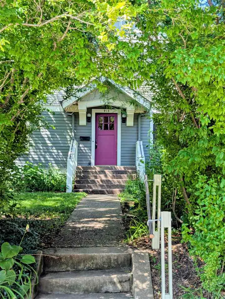 918 E Washington St, Iowa City, IA 52240 - Image #2