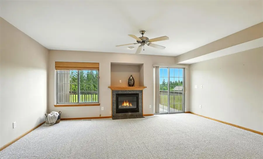 220 Camden Rd, Iowa City, IA 52245 - Image #3