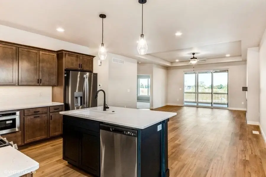 789 Clover Hill Dr, North Liberty, IA 52317 - Image #2