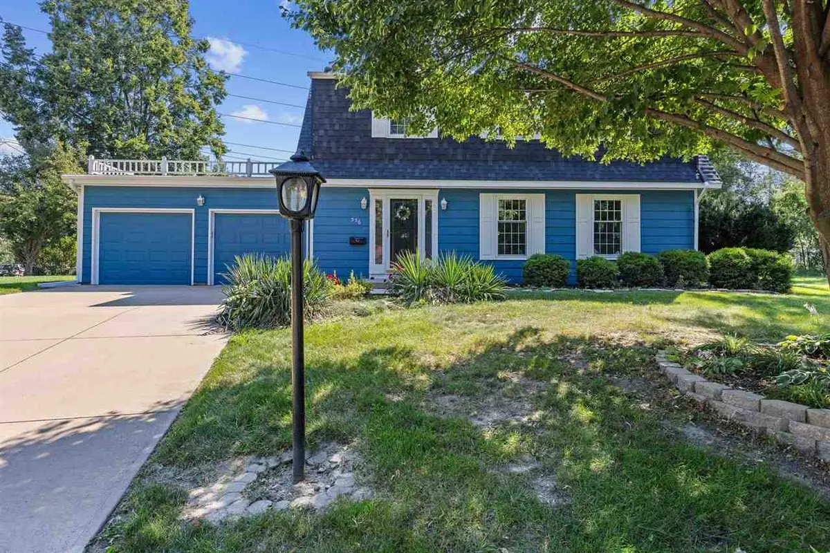 556 Mahaska Ct, Iowa City, IA 52246 - Image #1