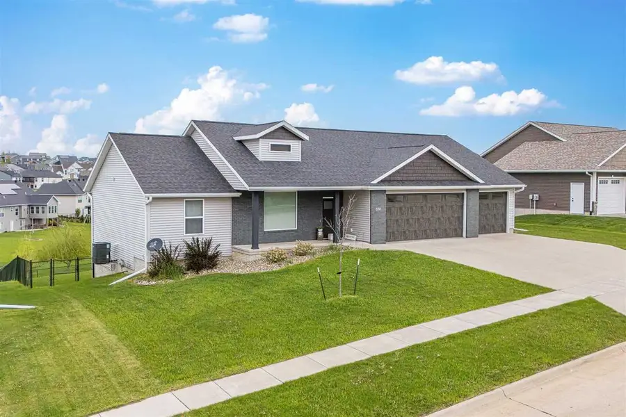 432 Rolling Hills Drive, Tiffin, IA 52340 - #3