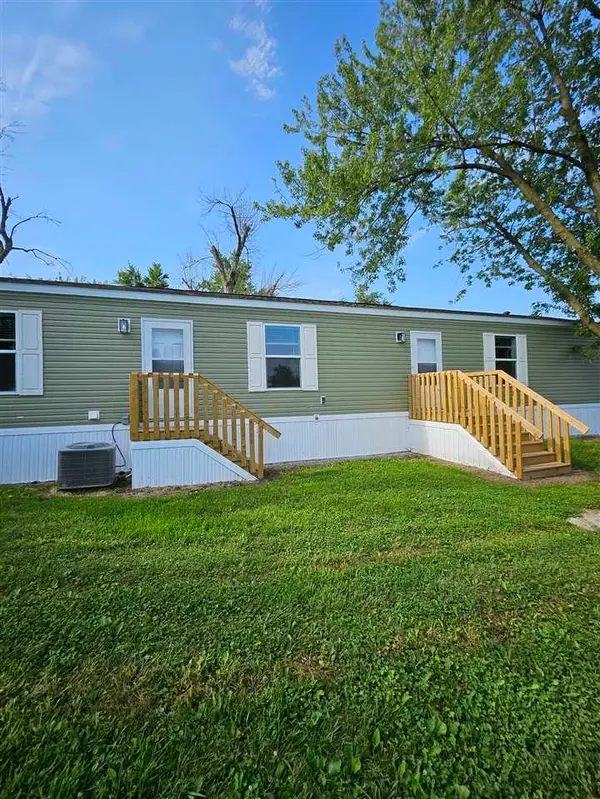 6676 32nd ave LOT 27, Shellsburg, IA 52332