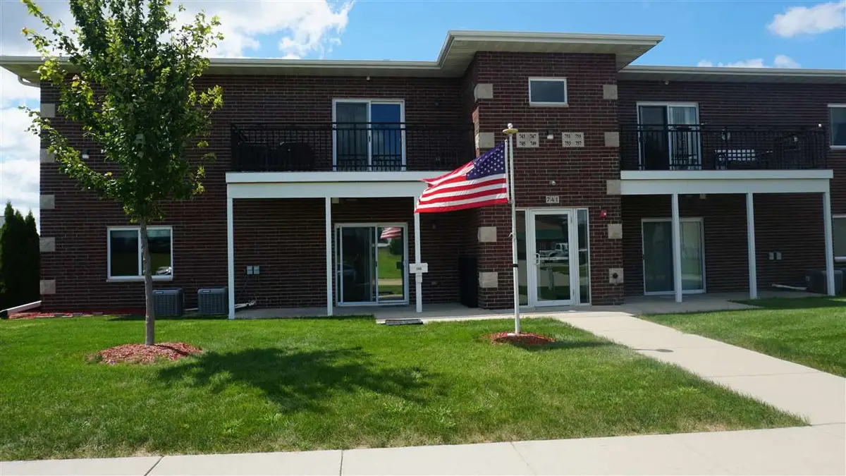 745 N Perkins St, Lone Tree, IA 52755 - Image #1