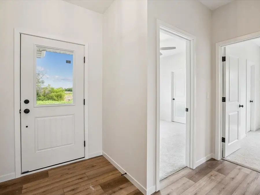 1223 Covered Wagon Dr, Iowa City, IA 52240 - Image #3