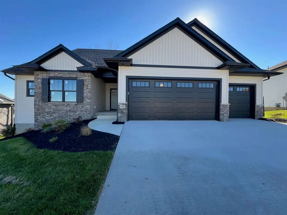 1311 E Gable Way, Tiffin, IA 52340 - Image #1