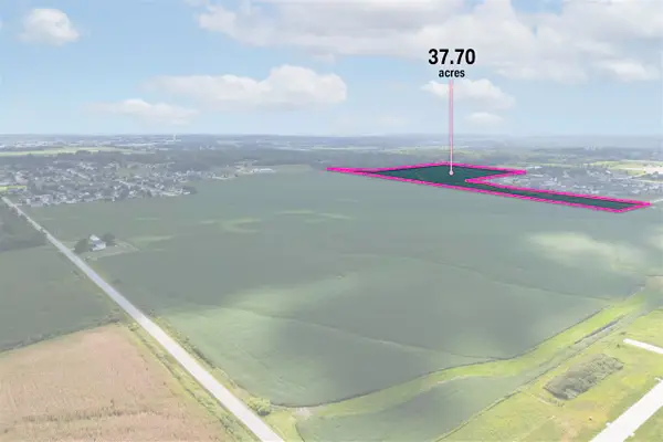 8.98 Acres M/L N Center Point Rd, Robins, IA 52328