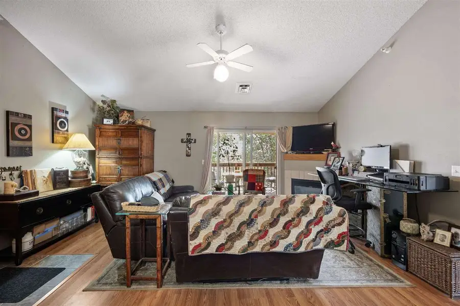 1020 240th St NE, North Liberty, IA 52317 - Image #2