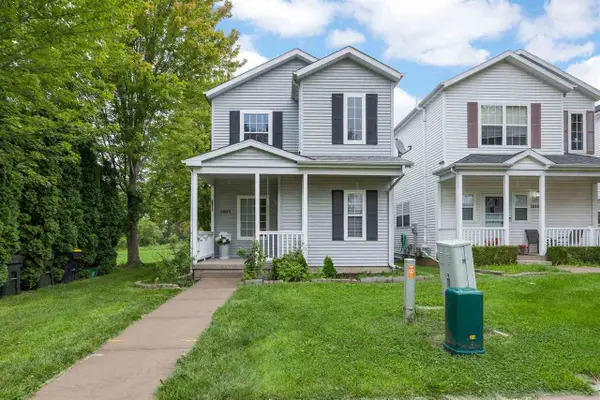 1204 Shannon Dr, Iowa City, IA 52246