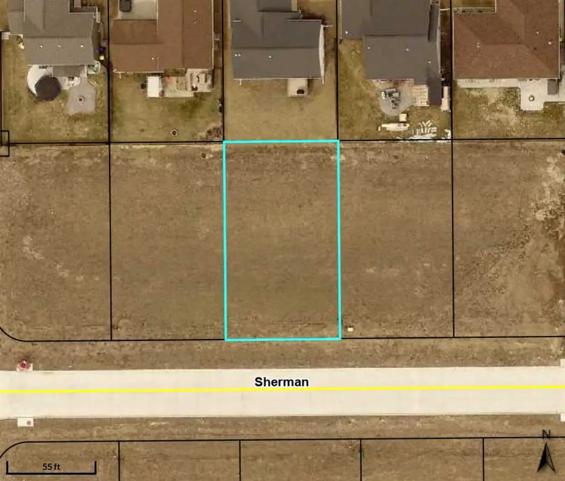 1824 Sherman Dr, Iowa City, IA 52245 - Image #1