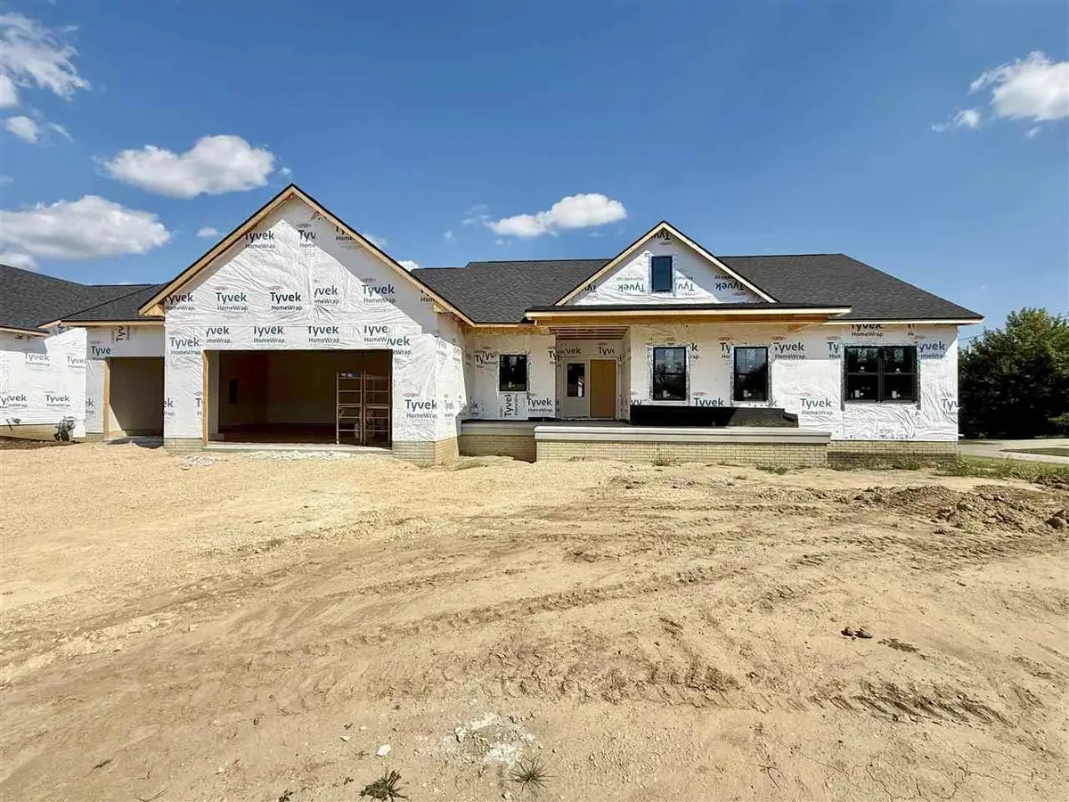 980 17th Ave SW, Mount Vernon, IA 52314 - Image #1