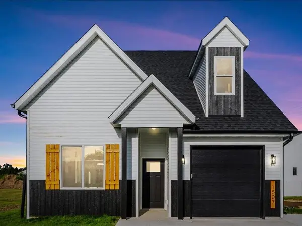 1507 Duncan Drive, Muscatine, IA 52761