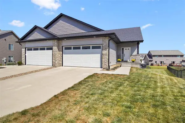 1122 Kaiser St, North Liberty, IA 52317